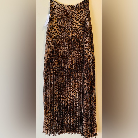 Leopard Print Pleated Chiffon Flowy Maxi Skirt with Sheer Overlay Size Small NWT - Picture 9 of 10